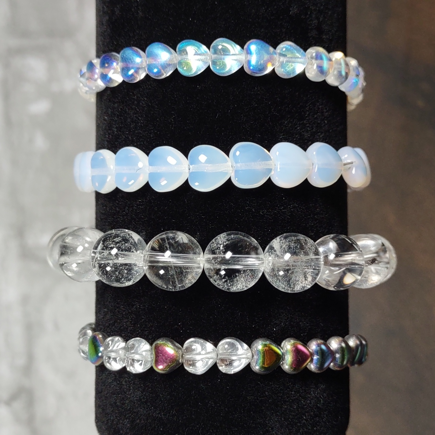 4pc Beaded Stretch Bracelets 7$